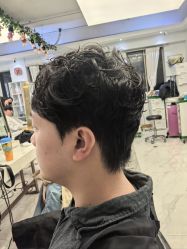-镁连社·美联社
