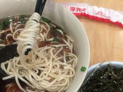-李先生牛肉面大王(莱芜信誉楼店)