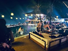-FINNS Beach Club