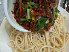 -汗腾格里·风味餐厅(新疆驻京办店)