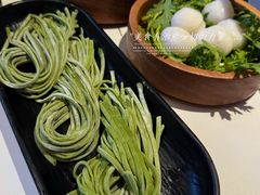 -左庭右院鲜牛肉火锅(七宝领展广场店)
