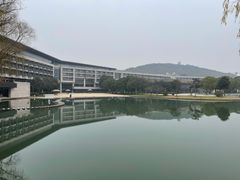 -上海佘山世茂艾美酒店