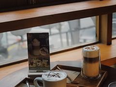 -雕刻时光咖啡馆(南院门店)