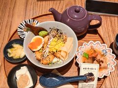 -啢啢茶寮(芳华横街店)