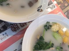 -大脸鸭记鸭血粉丝·小锅米线(水游城店)