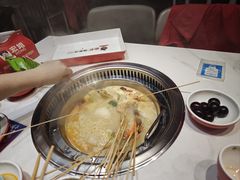 -宏姐串串香(宏伟路店)