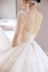 点击看大图 -Renee芮亦婚纱