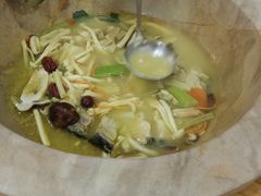 -云南野生菌石锅鱼石锅鸡(大金塔店)