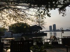 -喜洲吧·江畔老船厂·庭院餐厅(喜临院店)