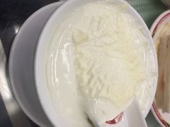 义顺牛奶公司(佐敦店)-义顺牛奶公司(庇利金街店)