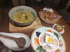 -芸南道·过桥米线(昆明老街旗舰店)