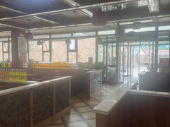 -袁记串串香(泉水轻轨站店)