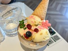 -芳草地西式融合餐厅(回龙窝店)