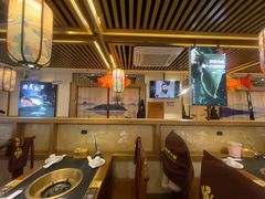 -沸炉重庆老火锅(军事博物馆店)