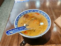 红枣银耳羹-蟹上黄·蟹黄面·江南糖水(人民广场店)