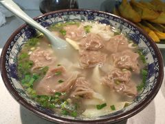 -老新隆牛肉锅贴(新街口店)
