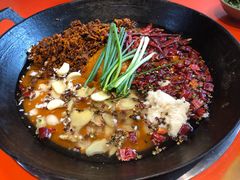 -周幺妹重庆老火锅(银泰城总店)