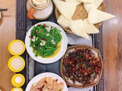 -三锅莊·牦牛肉火锅·香格里拉特色藏餐宴请餐厅(昆明创始店)
