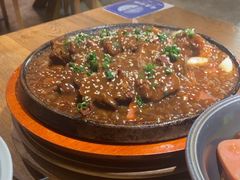 -蜜桃餐厅·伴山(湖滨商业街店)