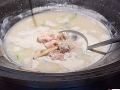 -陈大锅·岳阳鱼馆·地道岳阳菜(美食街店)