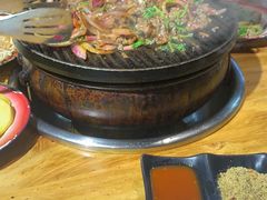 -石记老北京炙子烤肉(松园店)