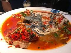 -坛宗剁椒鱼头(河西王府井店)