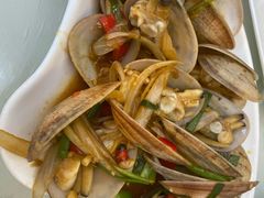 -覃记海鲜美食餐厅