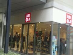-优衣库(上海金桥国际商业广场店)