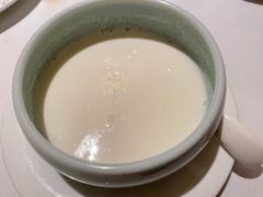 生磨杏仁茶-广州富力丽思卡尔顿酒店·丽轩·粤菜