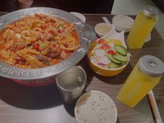 鸡爪煲-胖哥俩肉蟹煲(悦荟广场店)