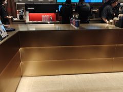 -霸王茶姬(上海恒基名人店)