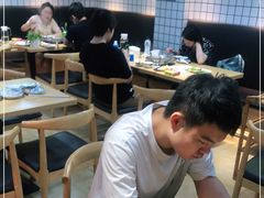 大堂-夜牛潮汕鲜牛肉火锅店(翻身店)