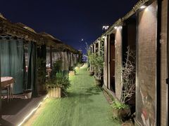 -冰冰龙虾·江湖菜·花园江景餐厅