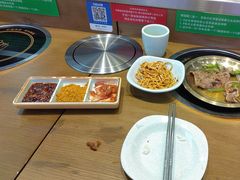 -猪啊牛呀羊啊铜盘烤肉(正大广场店)