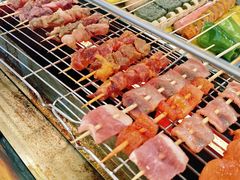 -哈尔滨小酒馆·鲜肉现穿自助烧烤(康新花园店)