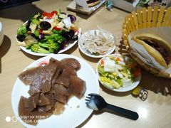 -闫家驴肉老店(华电一校店)