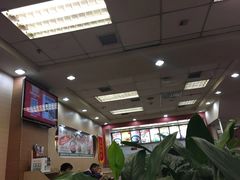 大堂-李先生牛肉面大王(济南火车站候车室店)