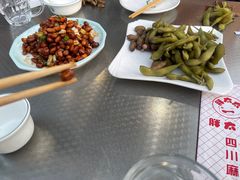 -胖太太四川麻辣排骨串(镇江路分店)