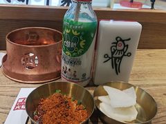 -成都你六姐·牛肉冒菜(上海环宇荟店)