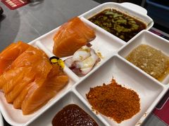 -山焱·炭火自助烤肉(周浦万达店)