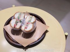 吞拿鱼贝果三明治-Oasis coffee燕谷咖啡(公信店)