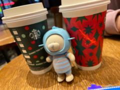 流金圣诞茶拿铁-星巴克臻选(济南万达店)