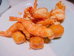 梨球果仁虾-小吊梨汤·北京菜·烤鸭(鸟巢店)