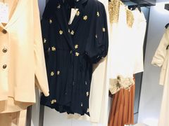 -ZARA(世贸天阶店)