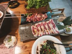 -合易泓烤肉·海肠捞饭(火车站店)