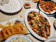 -小船渔村•大连菜•大连焖鱼(黄河路店)