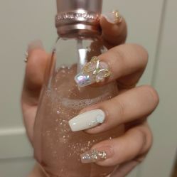 -晨·艺美甲美睫