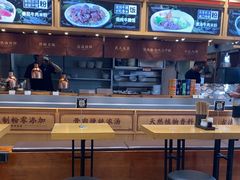-三千粉牛肉米粉(来客茂店)