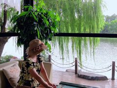 -上海怡沁园度假酒店