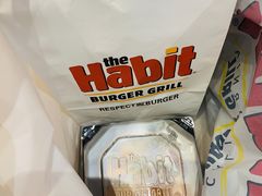 -The Habit Burger Grill 哈比特汉堡(爱琴海店)